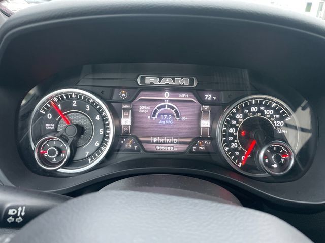 Used 2022 RAM 1500 Big Horn AWD/4WD image 9
