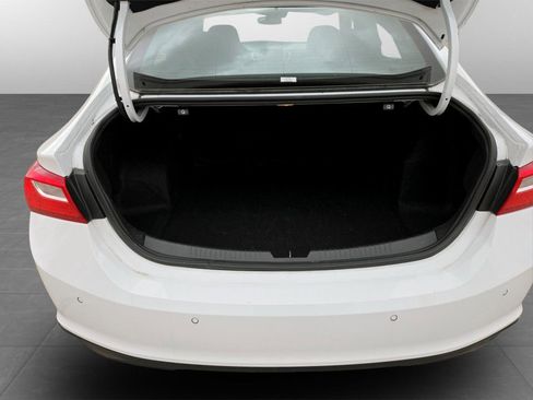 Used 2024 Chevrolet Malibu LT image 13