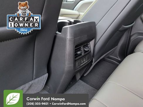 Used 2026 Chevrolet Colorado ZR2 w/ Technology Package AWD/4WD image 28