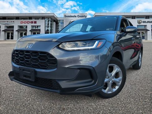 Used 2024 Honda HR-V LX image 1