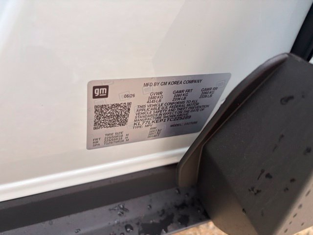 New 2026 Chevrolet Trax ACTIV w/ Sunroof Package FWD image 18