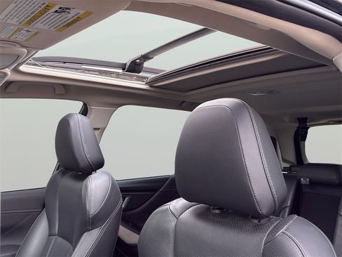 Used 2022 Subaru Forester Limited w/ Popular Package #3 image 15