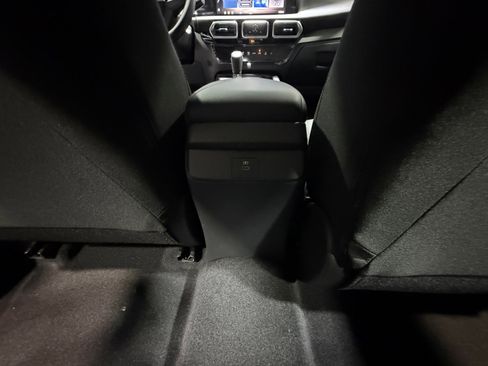 New 2026 Nissan Sentra SV image 32