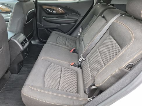 Used 2018 GMC Terrain SLE w/ Driver Convenience Package FWD image 19