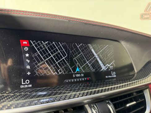 Used 2018 Alfa Romeo Stelvio Quadrifoglio w/ Driver Assist Dynamic Package AWD/4WD image 19