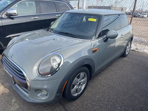 Used 2019 MINI Cooper 2-Door Hardtop image 20