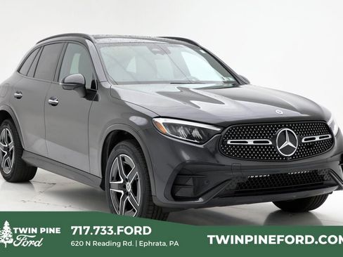 Used 2024 Mercedes-Benz GLC 300 4MATIC image 1