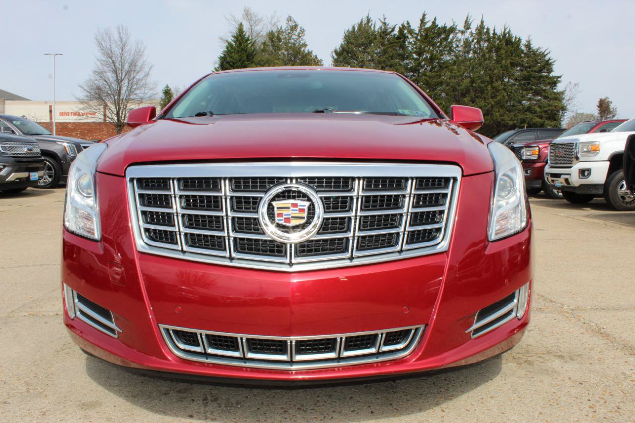 Used 2015 Cadillac XTS Luxury w/ Driver Awareness Package AWD/4WD image 10