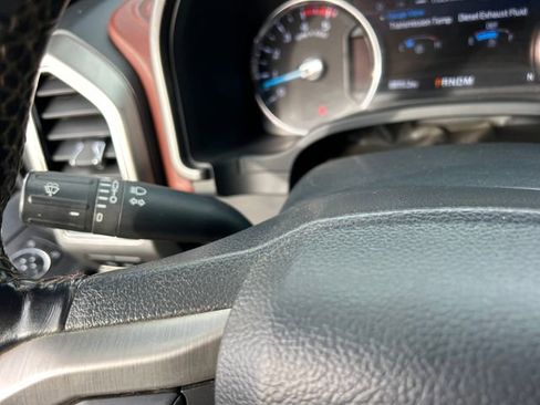 Used 2022 Ford F450 Platinum w/ FX4 Off-Road Package image 16