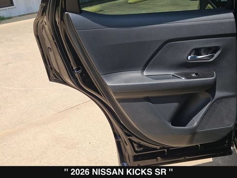 New 2026 Nissan Kicks SR w/ SR Premium Package FWD image 18