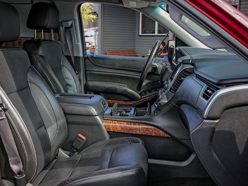 Used 2017 Chevrolet Tahoe Premier AWD/4WD image 27
