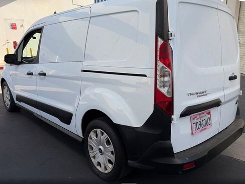 Used 2019 Ford Transit Connect XL FWD image 5