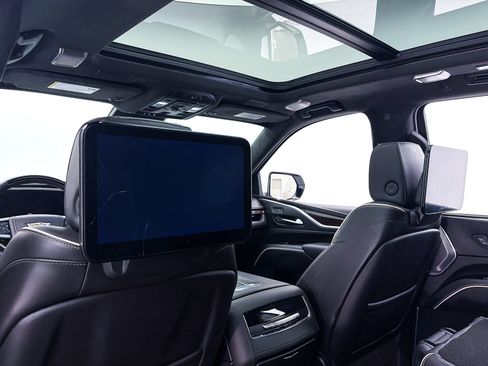 Used 2022 Cadillac Escalade Sport Platinum AWD/4WD image 8