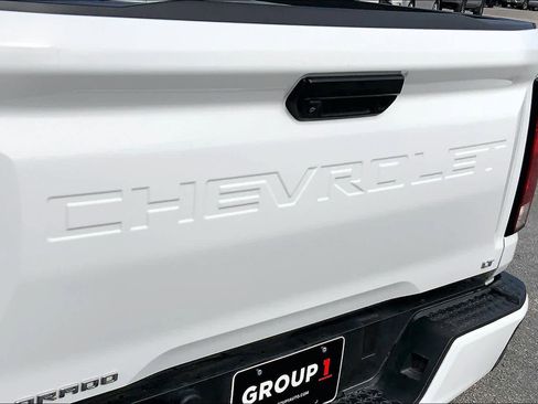 Used 2024 Chevrolet Colorado LT w/ LT Convenience Package image 29