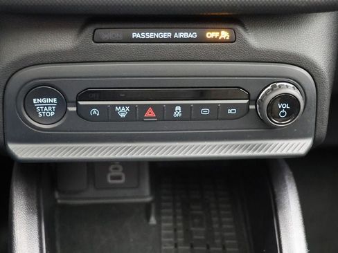 Used 2025 Ford Bronco Sport Big Bend w/ Convenience Package AWD/4WD image 23