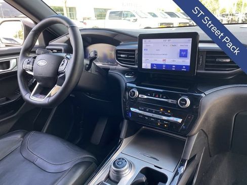 Certified 2023 Ford Explorer ST w/ Equipment Group 401A AWD/4WD image 17