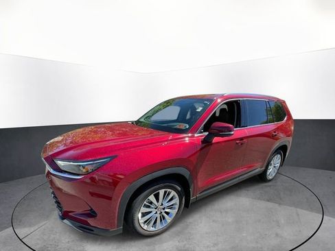 Used 2026 Toyota Grand Highlander AWD image 3
