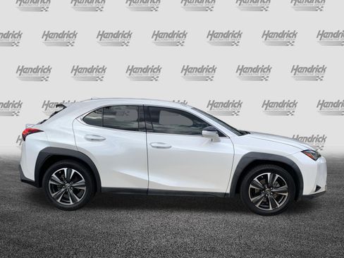Used 2020 Lexus UX 200 w/ Premium Package image 11