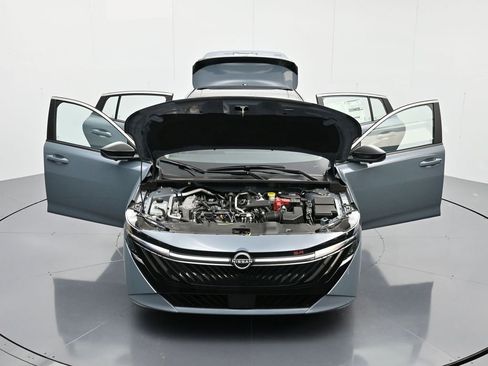 New 2026 Nissan Sentra SR w/ SR Premium Package FWD image 46