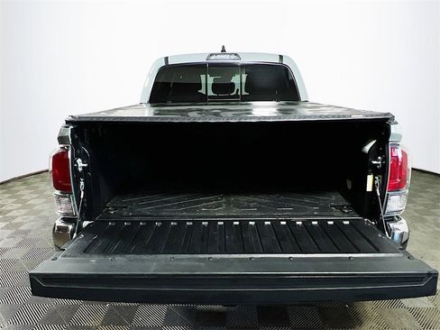 Certified 2023 Toyota Tacoma TRD Off-Road image 23