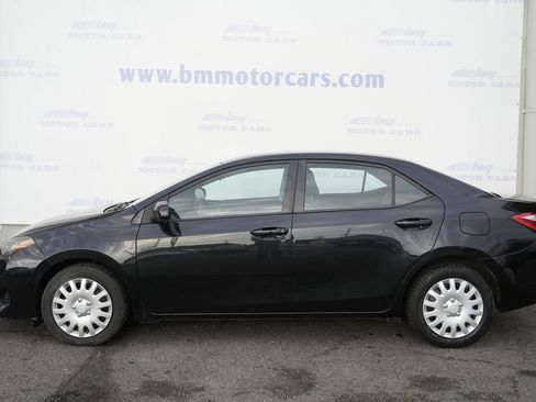 Used 2019 Toyota Corolla LE image 8