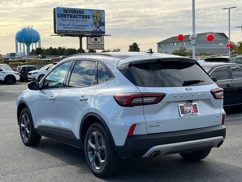 Used 2025 Ford Escape ST-Line Select image 9