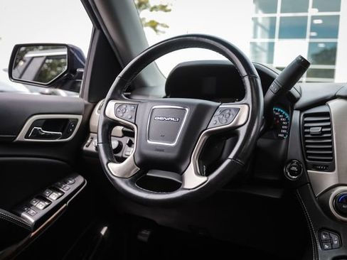Used 2018 GMC Yukon XL Denali w/ Open Road Package AWD/4WD image 24