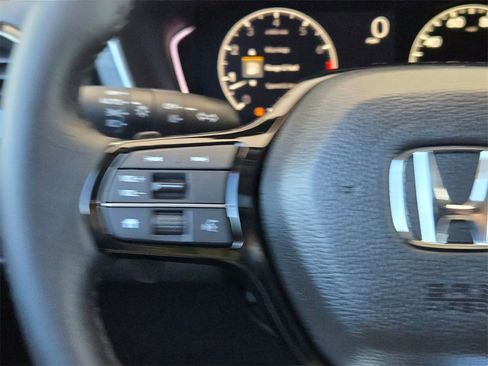 New 2025 Honda Pilot Touring image 20