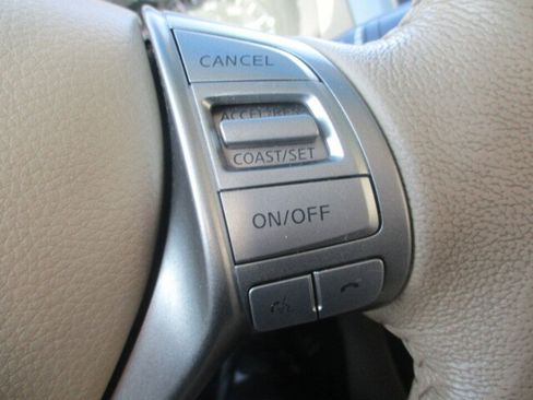 Used 2015 Nissan Altima 2.5 SL w/ Technology Package image 34