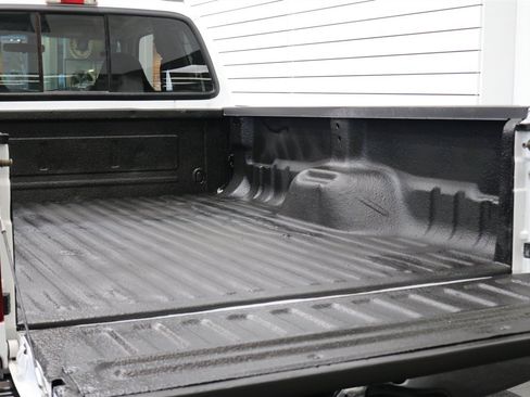 Used 2000 Ford F350 XLT image 38