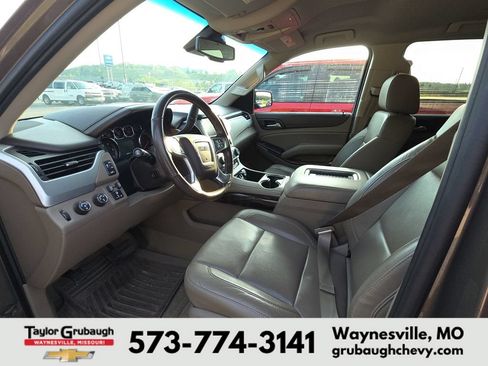 Certified 2016 GMC Yukon SLT w/ HD Trailering Package AWD/4WD image 8