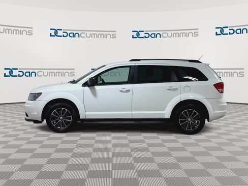 Used 2017 Dodge Journey SE w/ Flexible Seating Group FWD image 5