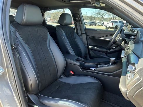 Used 2024 Acura Integra A-Spec image 31