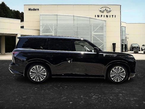 New 2026 INFINITI QX80 Luxe RWD image 4