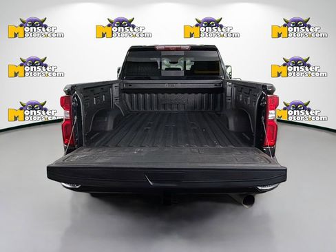 Used 2024 Chevrolet Silverado 2500 High Country w/ High Country Premium Package image 27