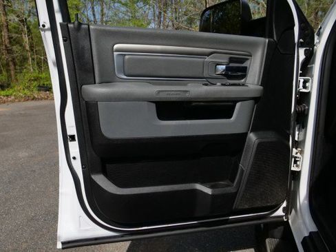 Used 2016 RAM 2500 SLT image 21