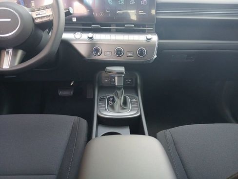 New 2026 Hyundai Kona SE FWD image 11