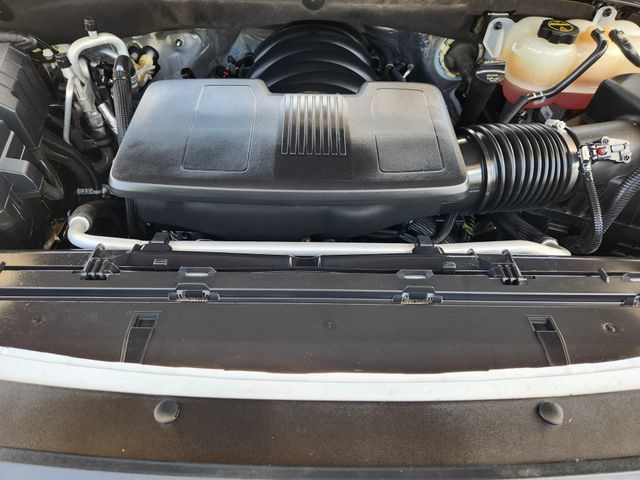 Used 2024 GMC Yukon XL Denali RWD image 32