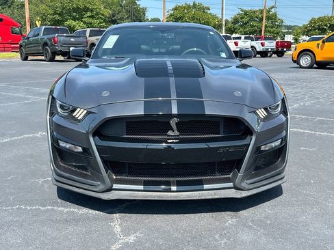 Used 2020 Ford Mustang Shelby GT500 w/ Technology Package RWD image 2