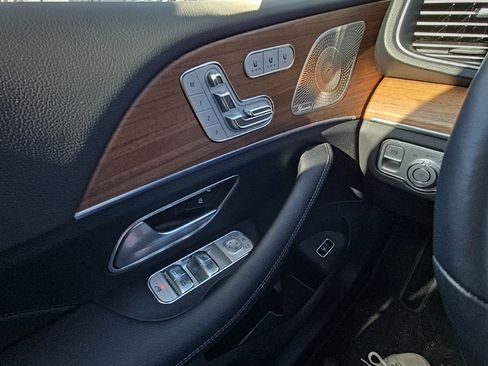 Certified 2025 Mercedes-Benz GLE 350 4MATIC image 12