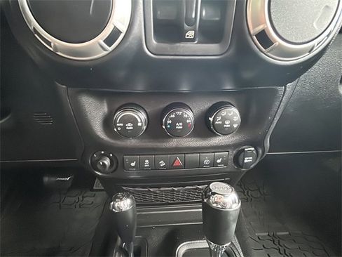 Certified 2017 Jeep Wrangler Unlimited Sahara w/ Quick Order Package 24E Chief image 32