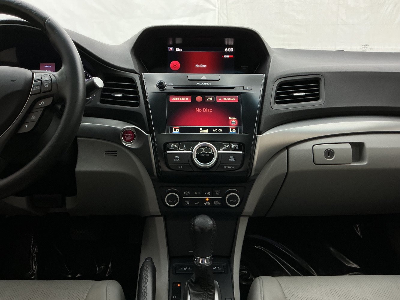 Used 2016 Acura ILX w/ Premium Package FWD image 30