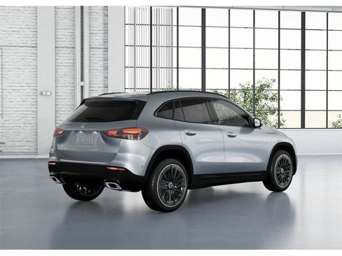New 2026 Mercedes-Benz GLA 250 4MATIC image 21