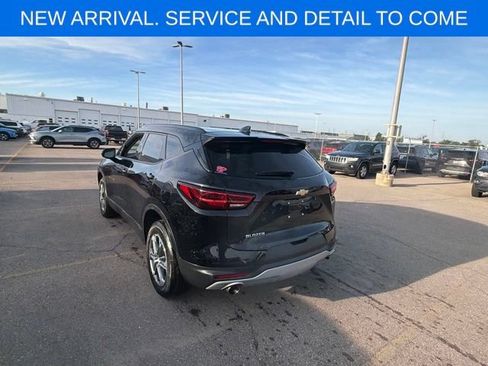 Used 2024 Chevrolet Blazer LT w/ Convenience Package FWD image 10