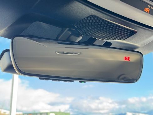 New 2026 Subaru Crosstrek 2.5i Limited w/ Popular Package #3A image 23