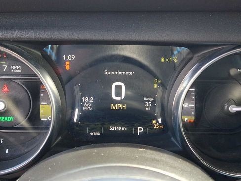 Used 2022 Jeep Wrangler Unlimited Rubicon 4xe w/ Cold Weather Group AWD/4WD image 21