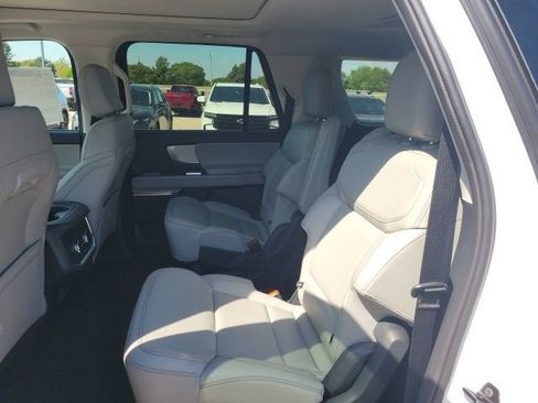 New 2025 Ford Expedition Max Active image 20