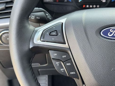 Used 2022 Ford Edge SEL w/ Convenience Package AWD/4WD image 12