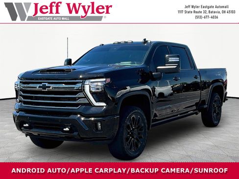 Used 2024 Chevrolet Silverado 2500 High Country w/ High Country Premium Package AWD/4WD image 1