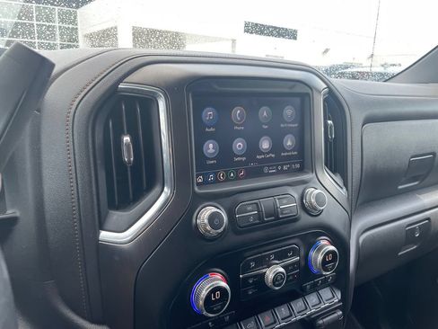 Used 2022 GMC Sierra 1500 AT4 w/ AT4 Premium Package AWD/4WD image 15